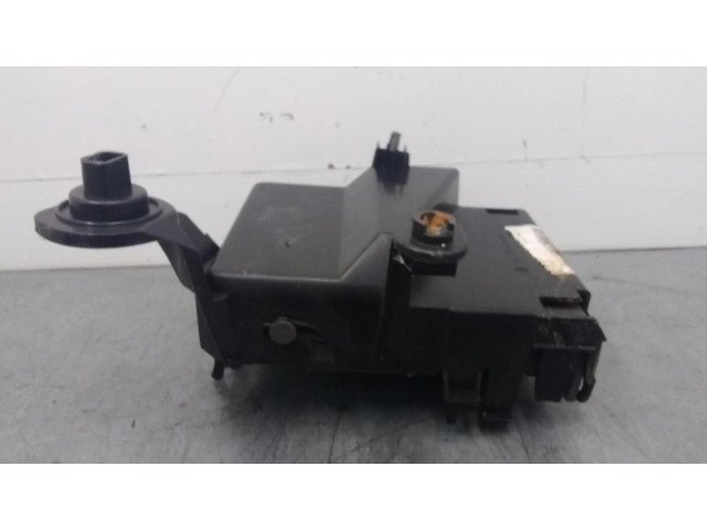 Блок предохранителей 1484818080   Citroen C8    