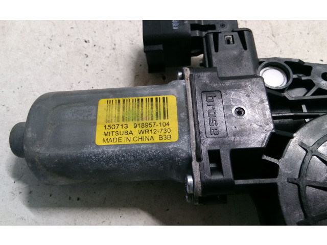 Передний двигатель механизма для подъема окон