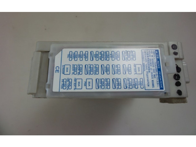 Pojistková skříňka 8273047510, 2H281578 Toyota Prius (XW30) 2012