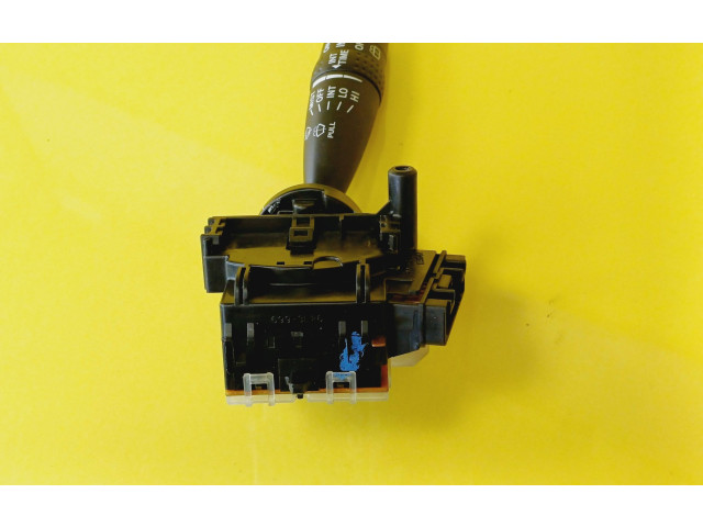 Ручка стеклоочистителей 173699   Toyota Corolla Verso E121