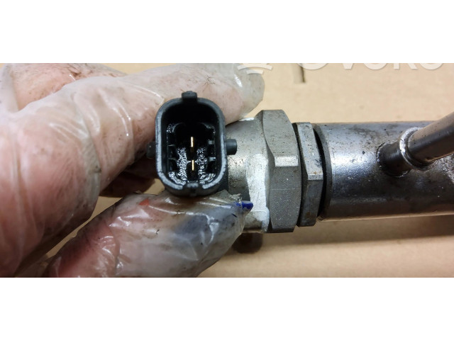 Топливная рампа 0445216044, 35022119G Jeep Grand Cherokee