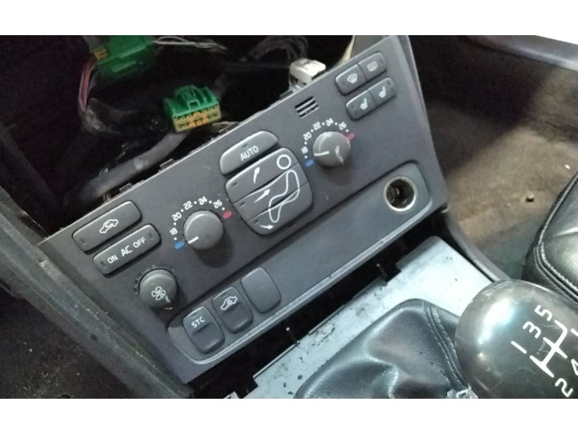 Блок управления климат-контролем 8691948   Volvo V70