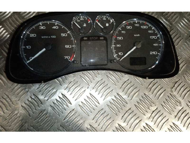 Přístrojová deska Peugeot 307 2004 p9660470480