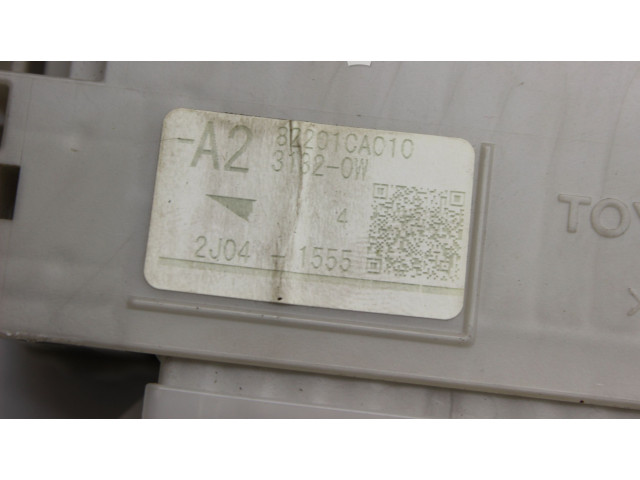 Pojistková skříňka 82201CA010 Toyota GT 86 2012