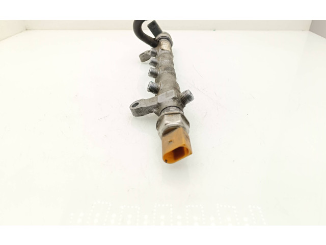 Топливная рампа 03L130089P, 100000216 Skoda Octavia Mk2 (1Z) для двигателя CFHC