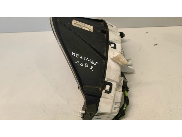 Přístrojová deska Mercedes-Benz A W168 2000 A1685408111