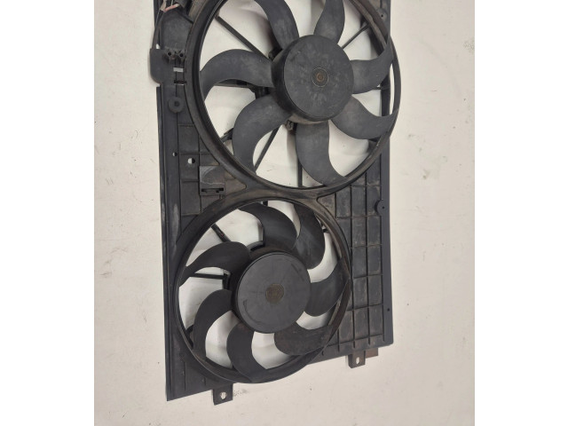 Комплект вентиляторов 1K0121207T, 135D300186 Skoda Octavia Mk2 (1Z)