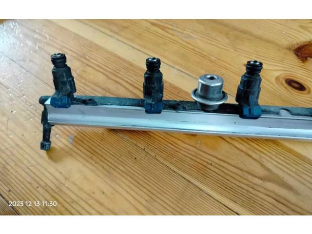 Топливная рампа 8631828, 1473 Volvo S80