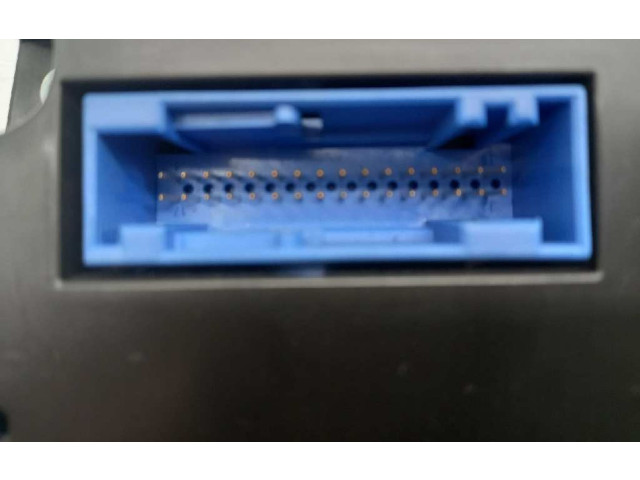 Přístrojová deska Volkswagen Passat Alltrack 2009 3C0920872B