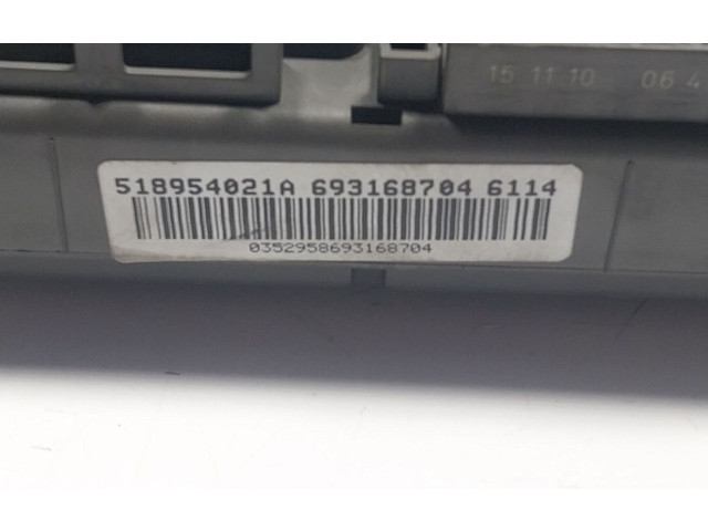 Pojistková skříňka Řídící jednotka BSM 61146931687, 693168704 BMW X6 E71 2014