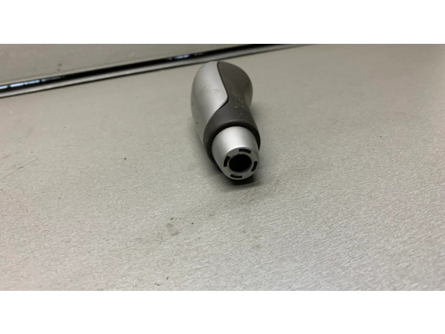 Отделка рычага переключения передач (кожа, головка)