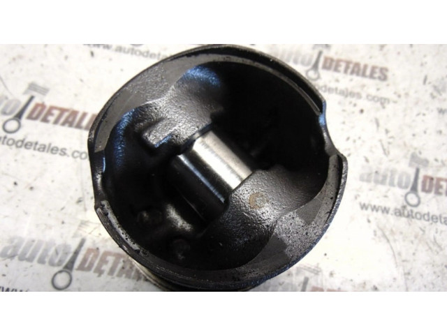 Поршень OM642 Mercedes-Benz E W211 для дизельного двигателя 3.0