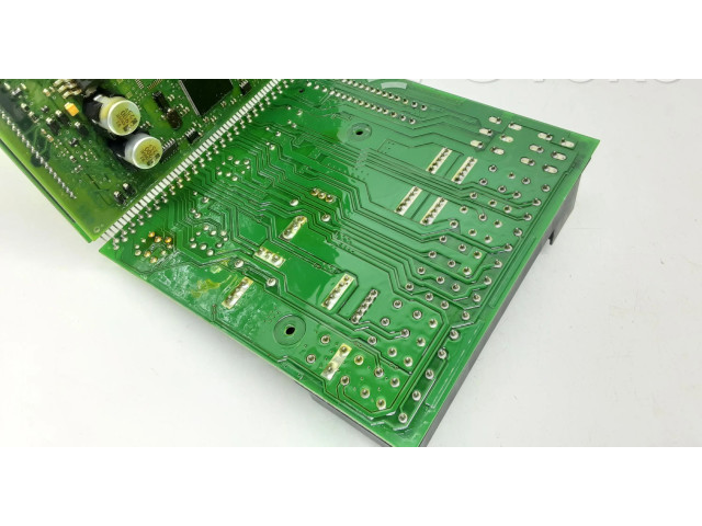 Pojistková skříňka 31314468, 28241898 Volvo XC90 2010