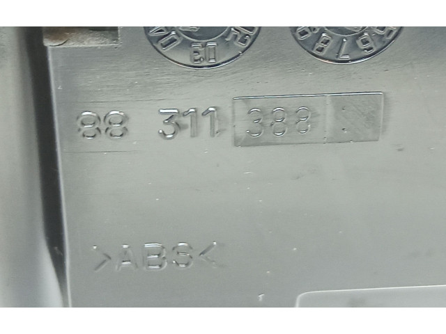 Přístrojová deska Mercedes-Benz CLK A209 C209 2004 A2095407111, 110080282