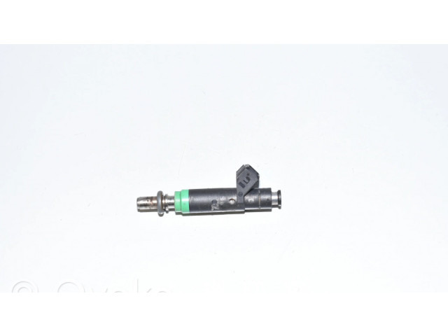 Форсунка 7525721 BMW X5 E53 для бензинового двигателя N62 B44 4.4