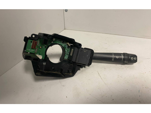 Ручка стеклоочистителей 30658614, 8191545   Volvo V70