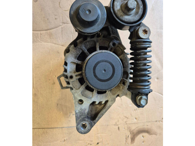 Генератор 373002U200   KIA Ceed      