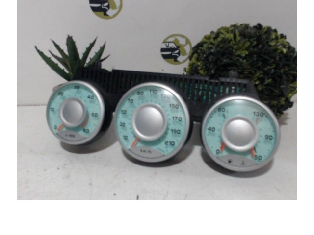 Панель приборов    Citroen C8       