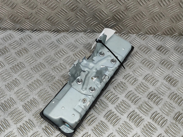 Подушка безопасности для колен 57C880841 Skoda Karoq