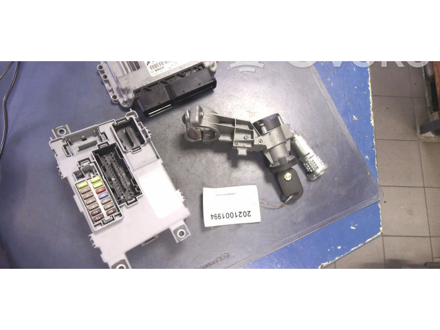 Řídící jednotka 51830585   Alfa Romeo Mito 2009