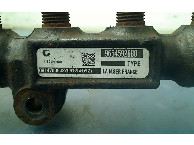 Топливная рампа 9654592680, 9654592680 Citroen Nemo для двигателя DV4TED(8HS)