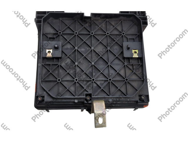 Блок предохранителей S108145300D, 470682087 Ford Galaxy