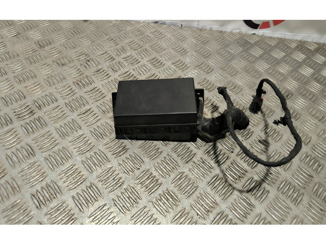 Блок предохранителей X90023300BL   Jeep Grand Cherokee    