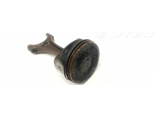 Píst AD21 Chevrolet Captiva pro benzínový motor 2.4