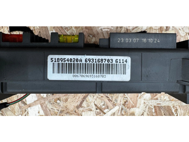 Pojistková skříňka 518954020A, 693168703 BMW X6 E71 2008