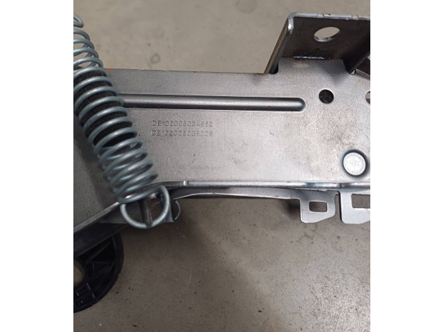    Рулевая рейка DE102005034952   Volkswagen Touran I 2003 - 2010 года