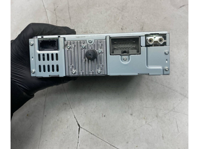 Радио/ проигрыватель CD/DVD / навигация 31285535AA, 04217021   Volvo C30