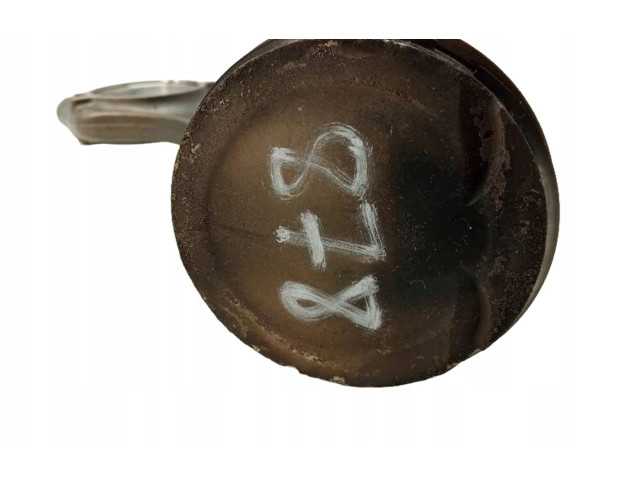 Поршень с шатуном 1831R0, MPI Skoda Fabia Mk3 (NJ)