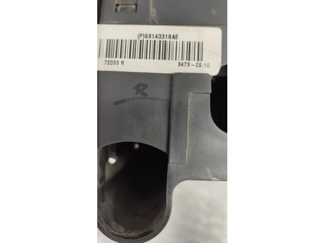 Блок предохранителей 68143318AE, 68143318AE Fiat Freemont