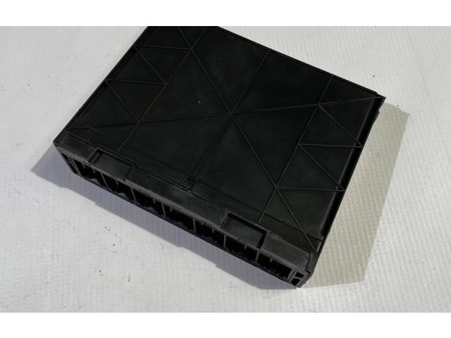 Блок комфорта 13512680 Chevrolet Camaro