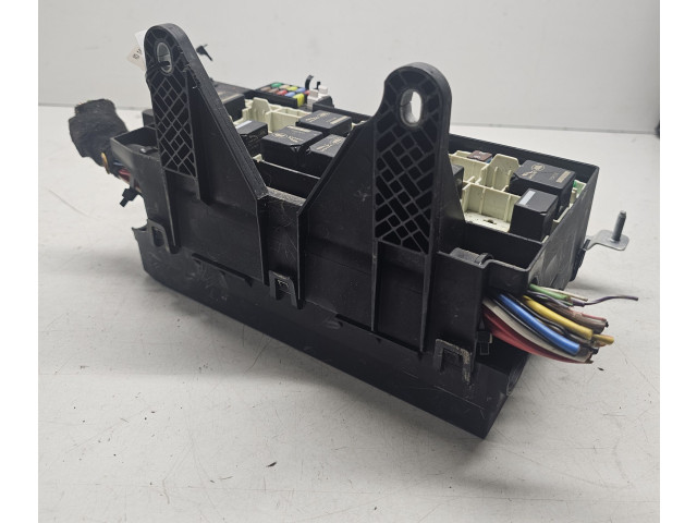 Блок предохранителей Jaguar XE