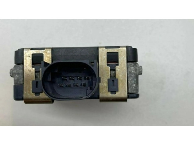 Радар круиз контроля     2K5907561C, 7N0907572  Volkswagen Caddy