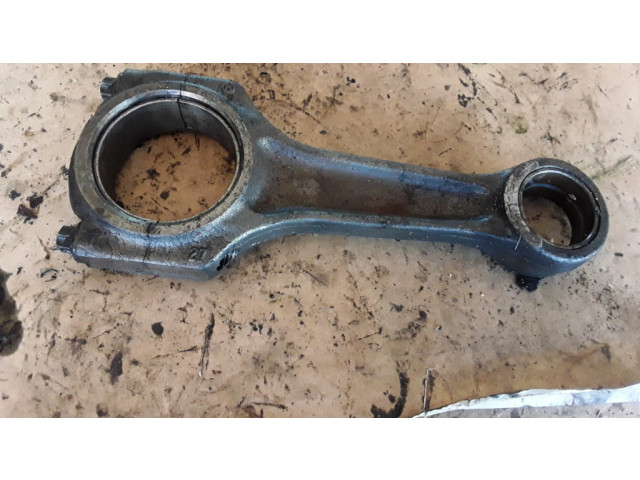 Ojnice Chrysler Voyager 2.5