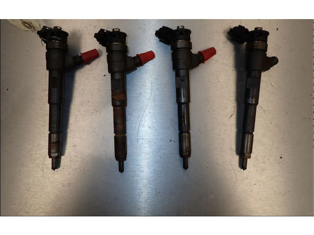 Vstřikovač 166000121R Renault Clio IV K9KE628