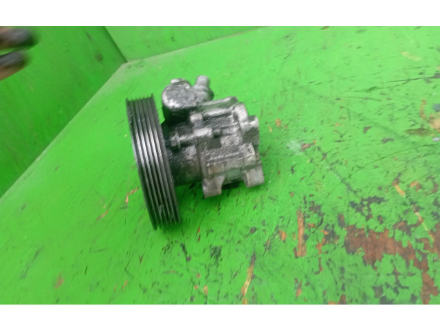 Vstřikovací lišta Peugeot 806