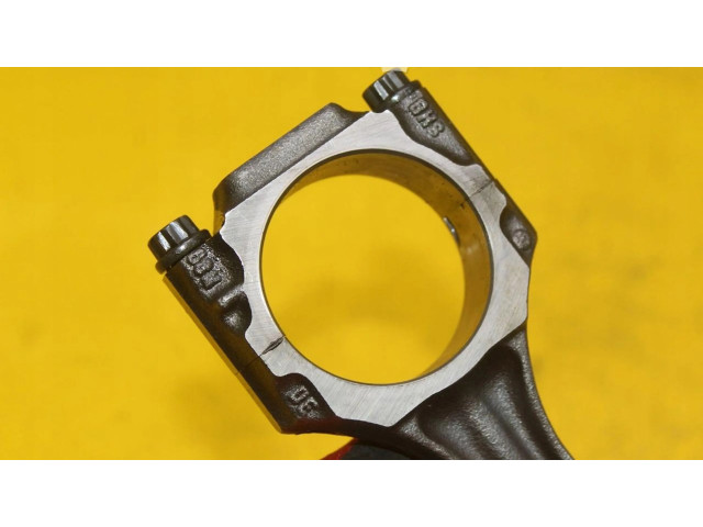 Поршень с шатуном Skoda Fabia Mk1 (6Y)