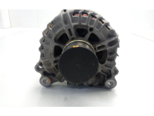 Генератор 04L903021A Volkswagen Caddy