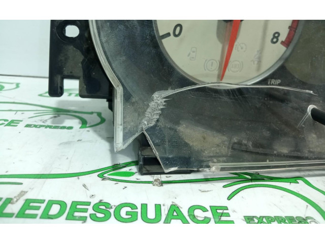 Přístrojová deska Nissan Micra 2002