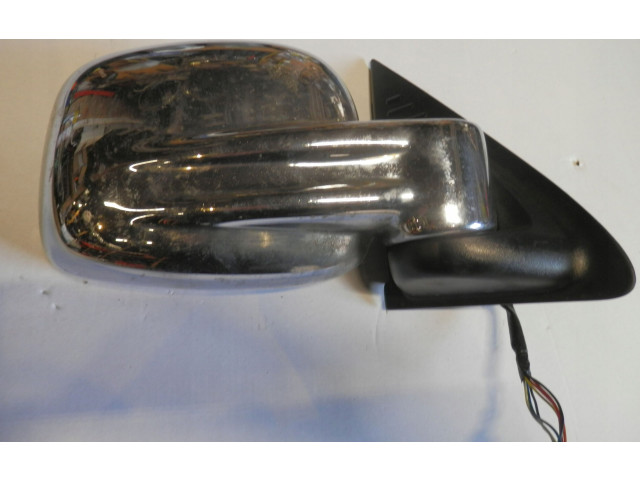 Зеркало электрическое Jeep Cherokee III KJ 2001 - 2008 года