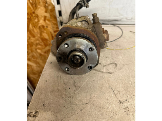 Топливный насос