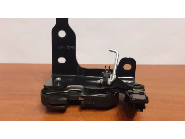 Другая деталь салона