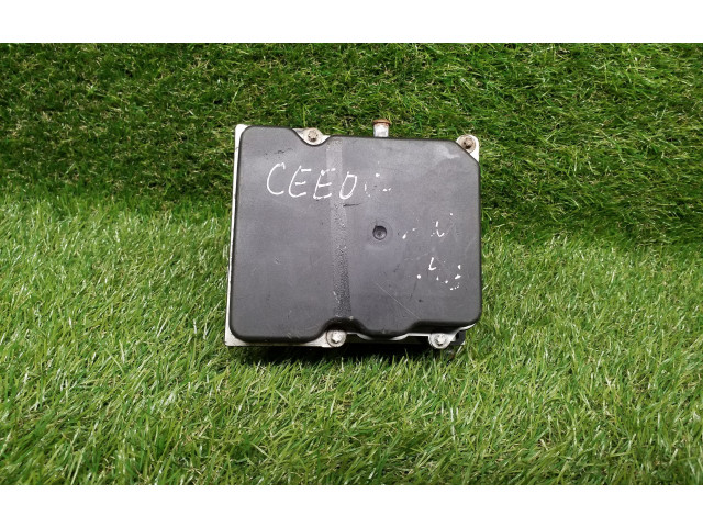 Блок АБС 589201H600, 0265285330 KIA Ceed 2006-2012 года