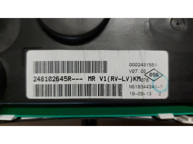 Панель приборов 248102645R, 0002431551 Dacia Sandero