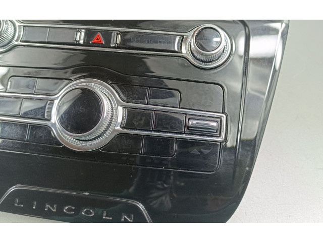 Блок управления климат-контролем LJ7T18A802GF   Lincoln Corsair