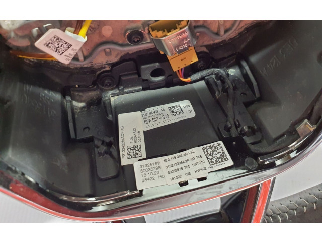 Руль Skoda Kodiaq  2017 - 2024 года 5E3419093AM      