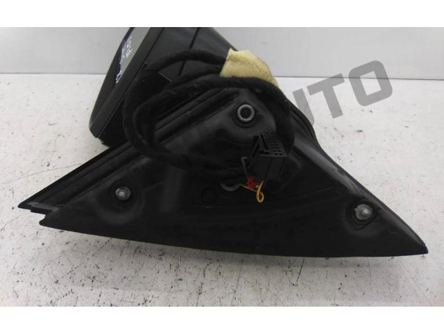 Зеркало электрическое Skoda Octavia Mk3 (5E) 2013 - 2019 года